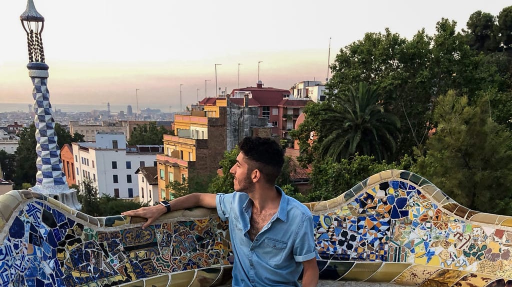 Being artsy at Park Guell