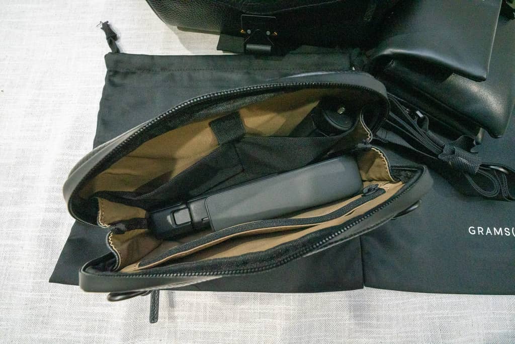 Vlogging gear in the 131 Essential Pouch