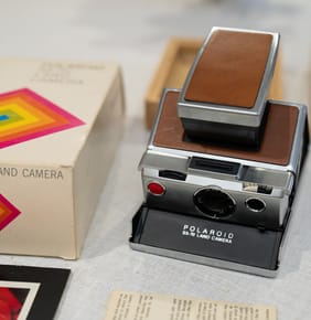 The $5 Discovery: How a Polaroid SX-70 Ignited My Passion for Instant Photography 📸