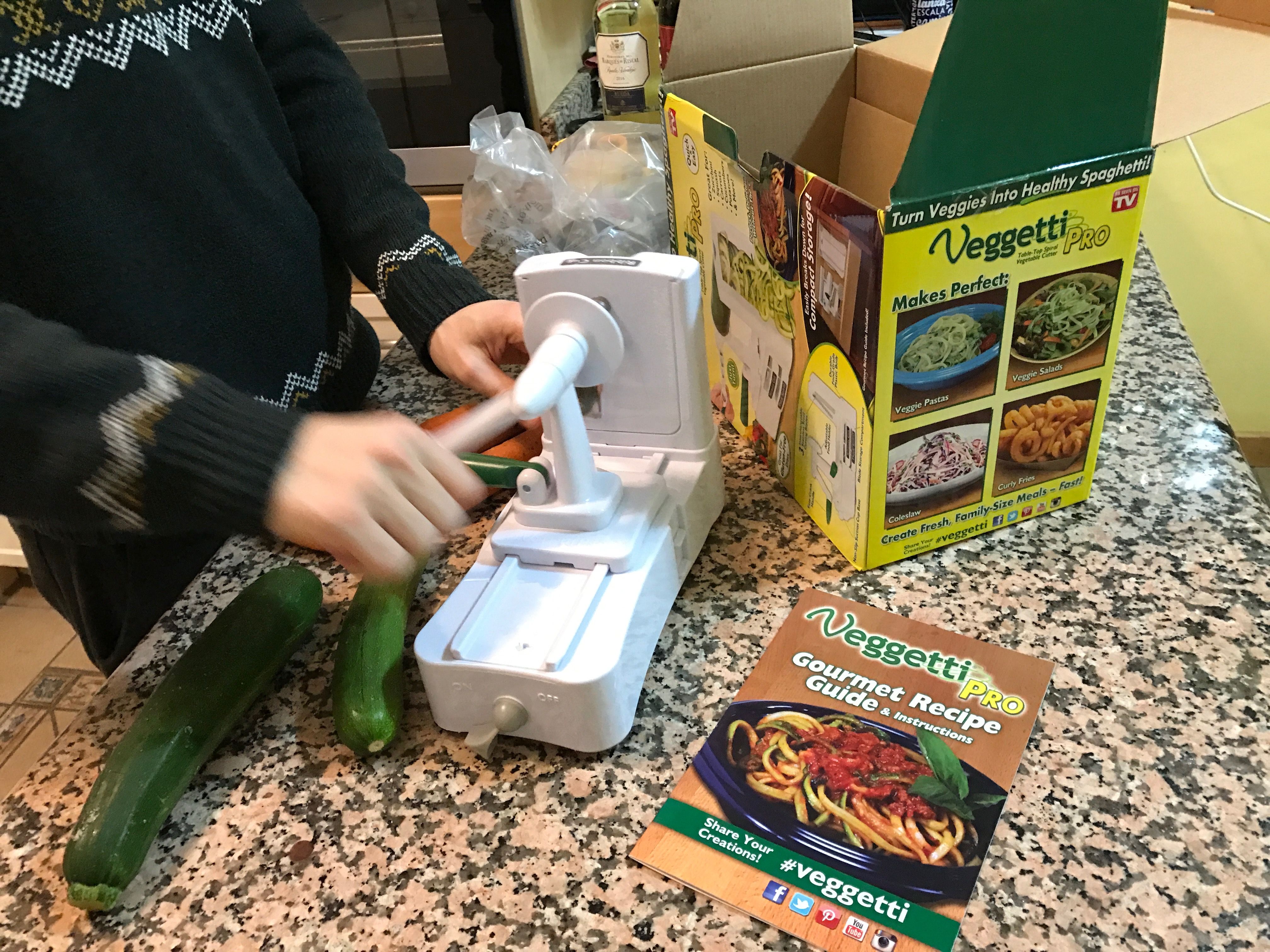 The Veggetti Spiralizes Vegetables into Spaghetti