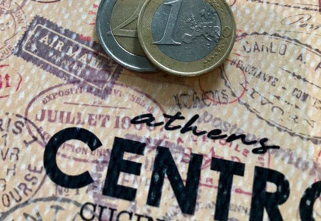 A Guide On How to Complicate Converting Currency Before Traveling Abroad