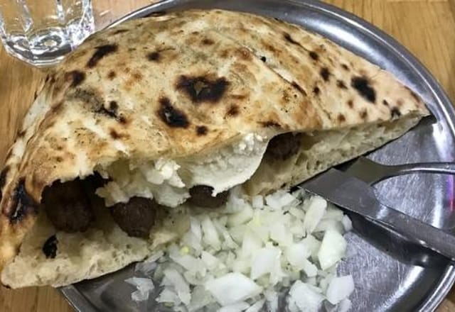 Memorable Food: Bosnian Bread and ‘Sarajevski’ Ćevapi