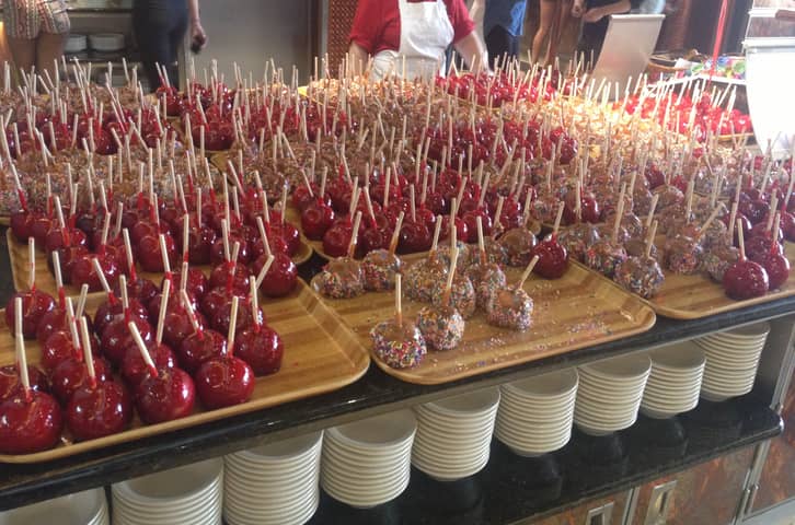 Rutgers Dining Hall Event: Boardwalk Bonanza Carnival!