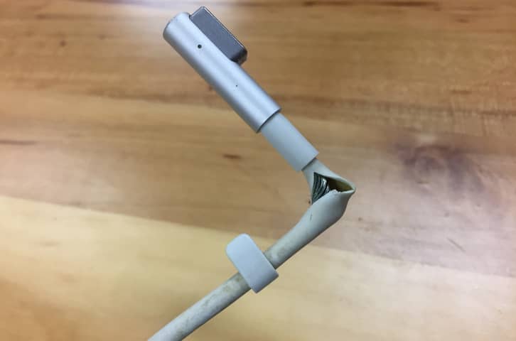 How Long Does It Take to Reach 1,000 Charge Cycles on a MacBook Pro?
