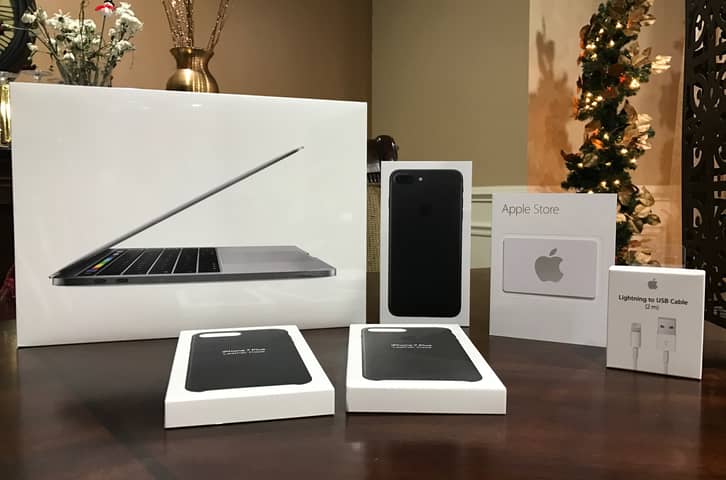 Apple’s $240.00 Apology Gift From Black Friday