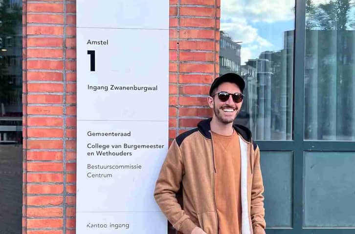 Pride Month in Amsterdam: Commemorating the World’s First Legal Gay Marriage 🏳️‍🌈