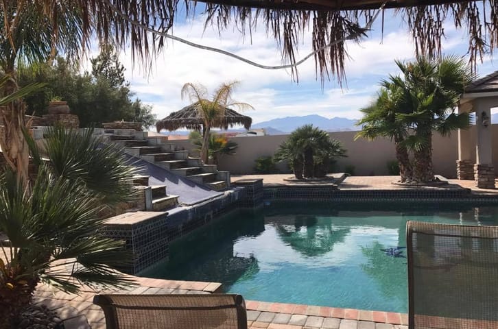 My Misadventures Traveling to Las Vegas During Spring Break