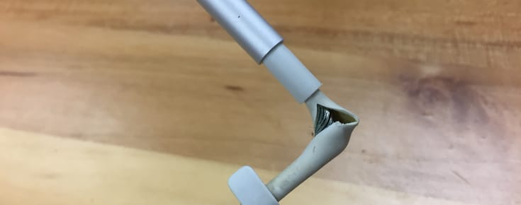 How Long Does It Take to Reach 1,000 Charge Cycles on a MacBook Pro?