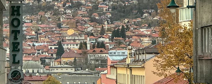 Dealing with Agoraphobia While Traveling In a New City