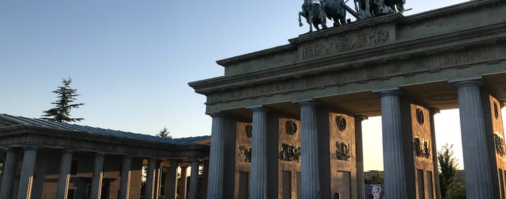 How to Tour Europe In One Day By Visiting Spain’s Parque Europa