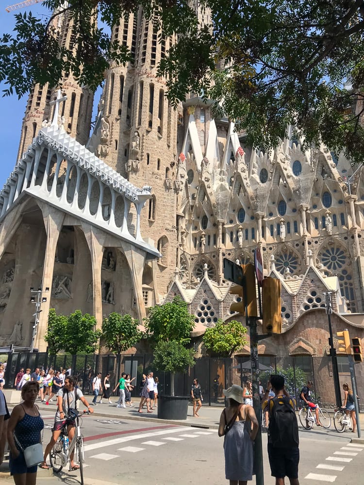 Approaching La Sagrada Familia